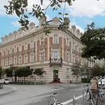 Perla Starego Miasta Kamienica Czapskich By Noclegi Renters
